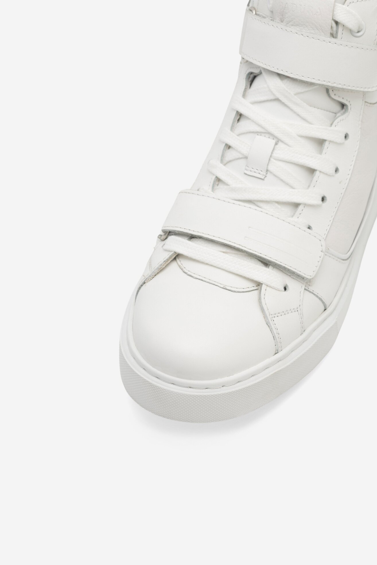 Сникърси Badura BOZEMAN-23 MI08 БЯЛ