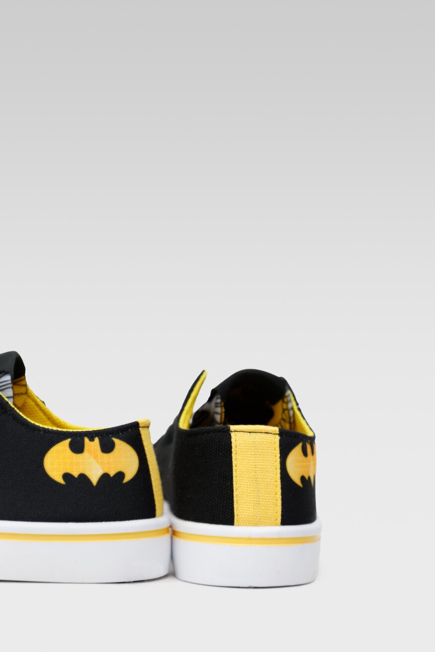 
                Batman - Trampki slip on - 5904248574529