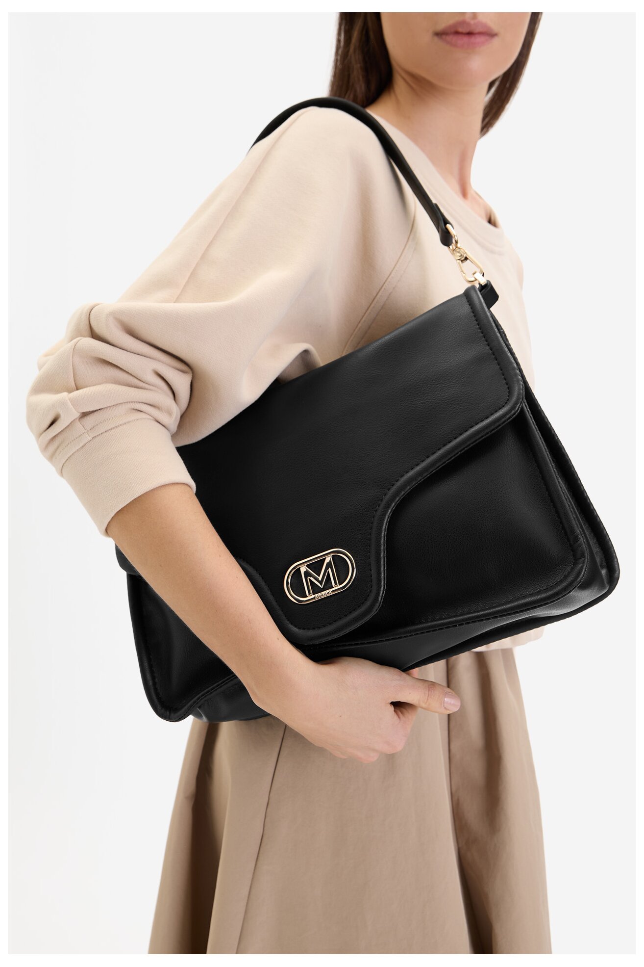 Сумка З Ремінцем Mexx EO-MEXX-B-001-09 ЧОРНИЙ