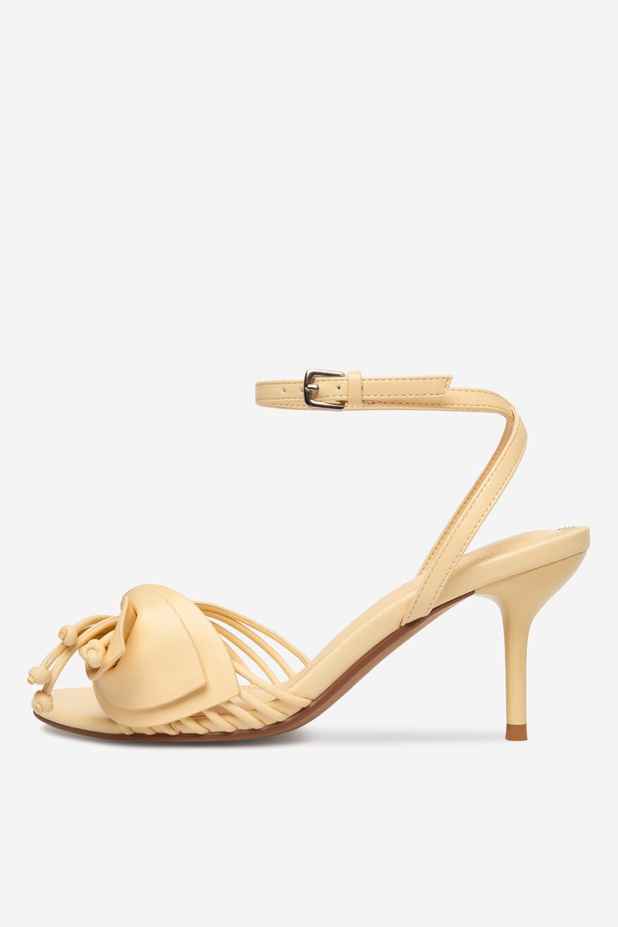 
                Сандалі Jenny ЖОВТИЙ - 5906751718629