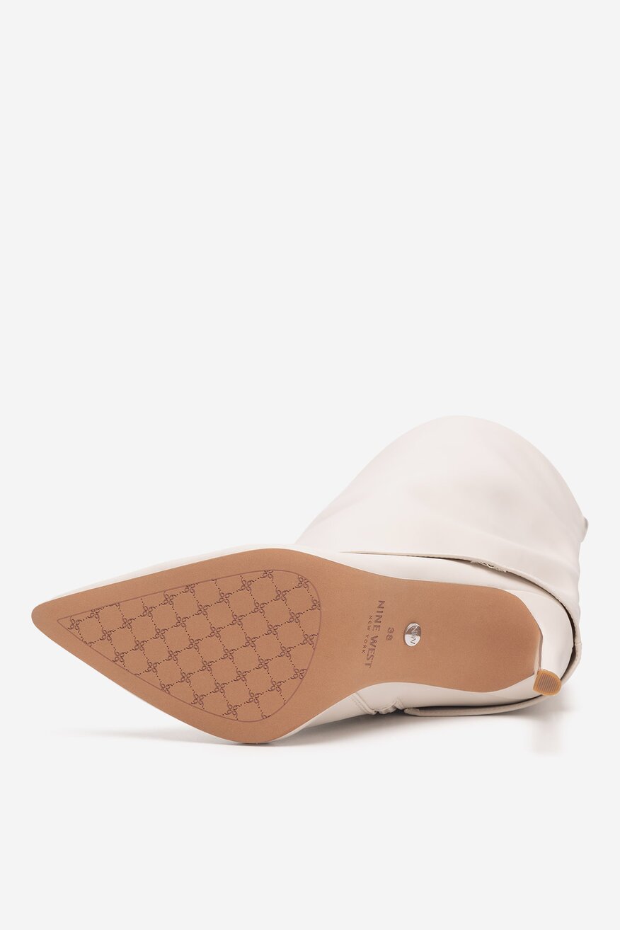 
                Ботуши NINE WEST СЛОНОВА КОСТ - 5903419351617