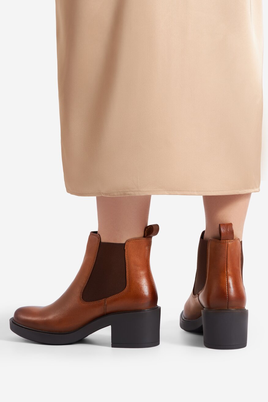 
                Боти Lasocki КАМЕЛ - 5905588993803