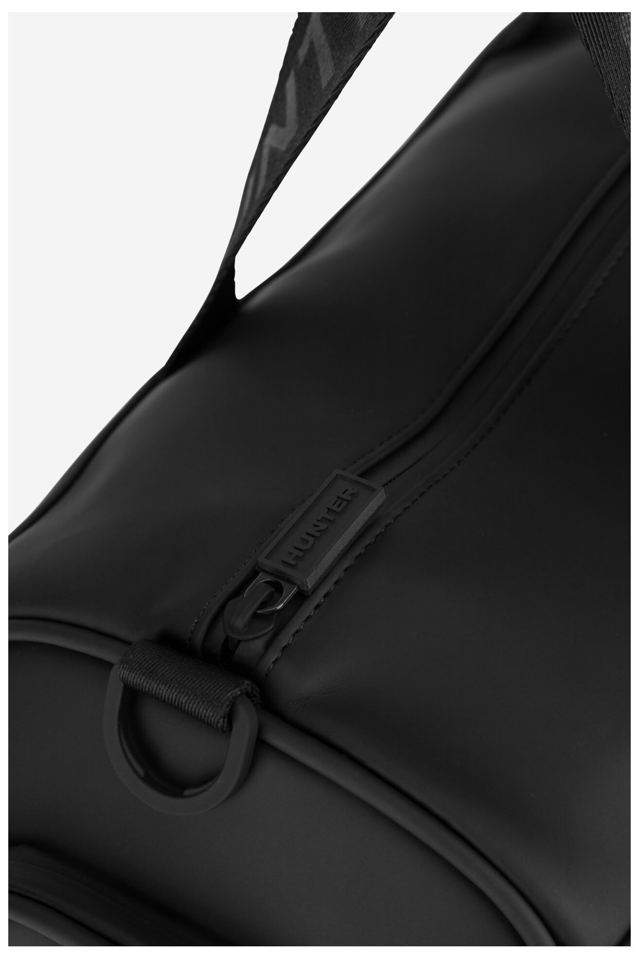 Чанта за пътуване HUNTER HTR-K-012-06 ЧЕРЕН