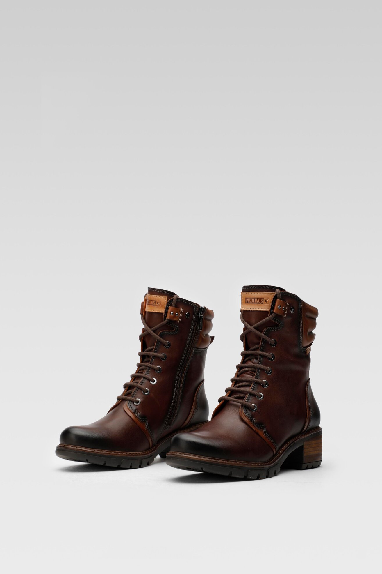 Trzewiki Pikolinos W1T-8812C1 Bordowy