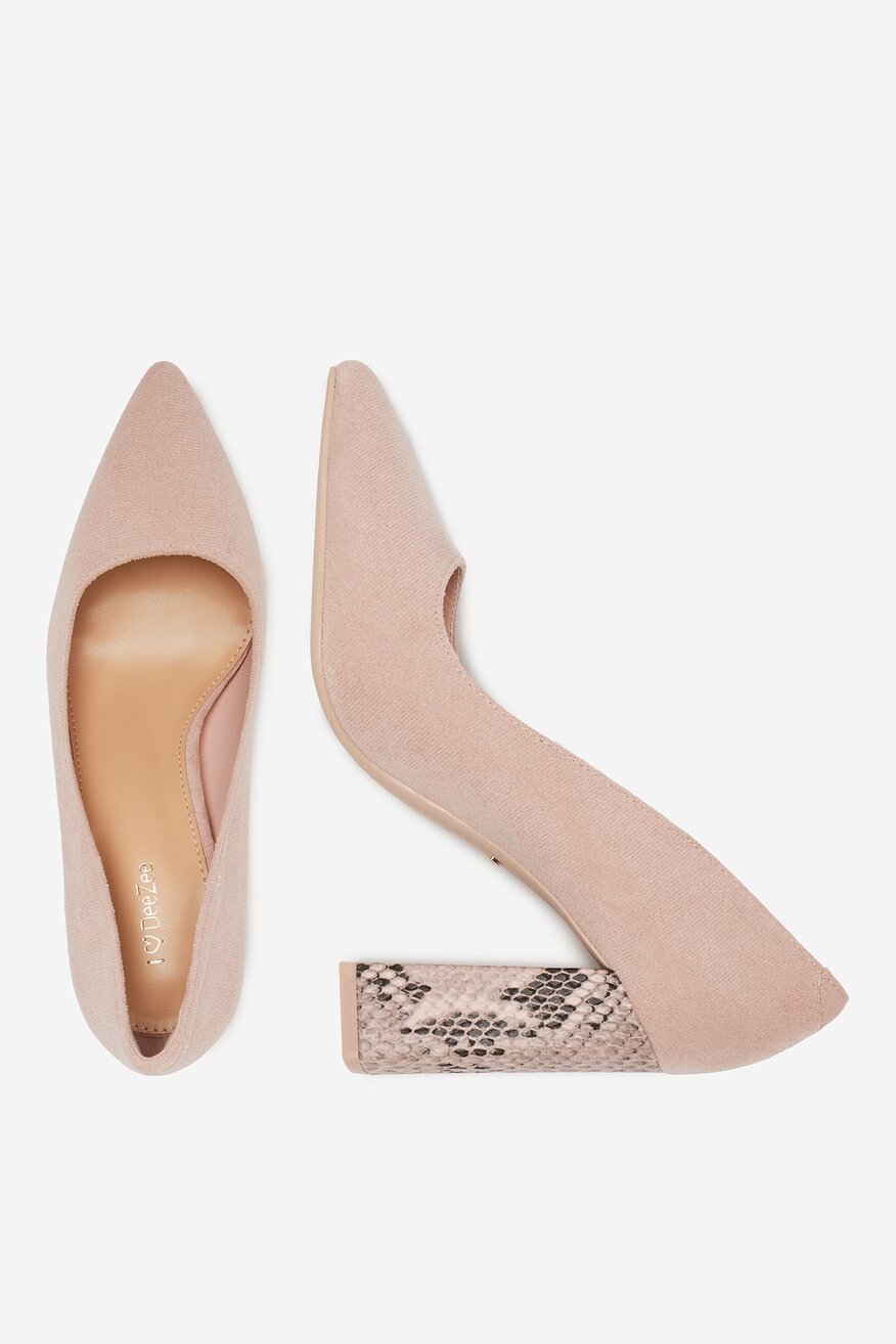 
                DeeZee - Czółenka na słupku - 5904410774979