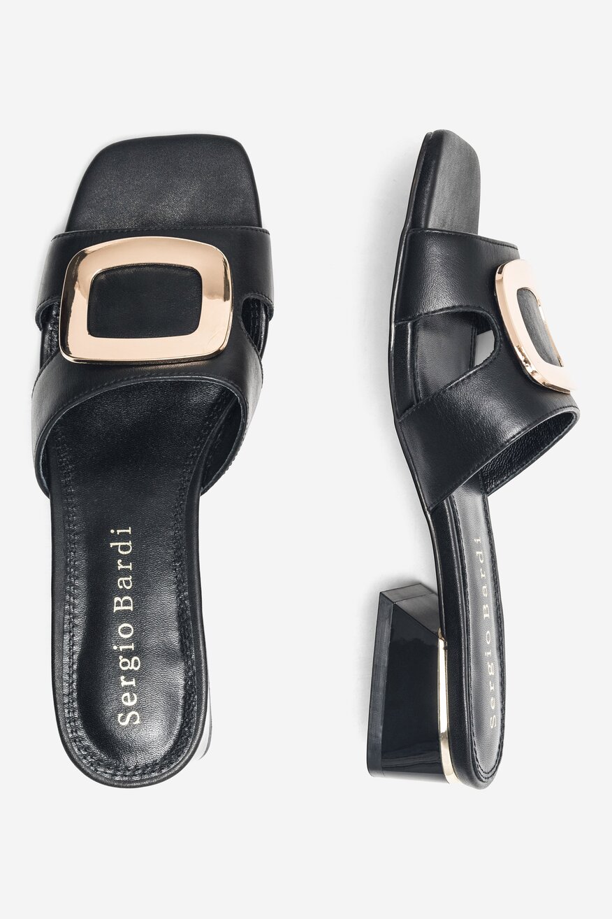 
                Sergio Bardi - Skórzane klapki czarne - 5904862758787