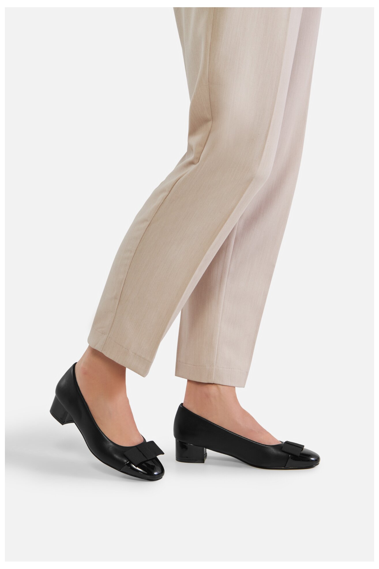 Körömcipő Lasocki WYL4104-2Z FEKETE