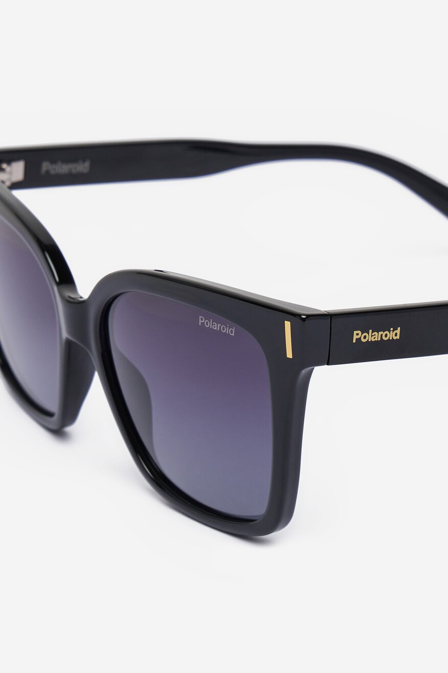 
                Унисекс очила Polaroid ЧЕРЕН - 5906751909331