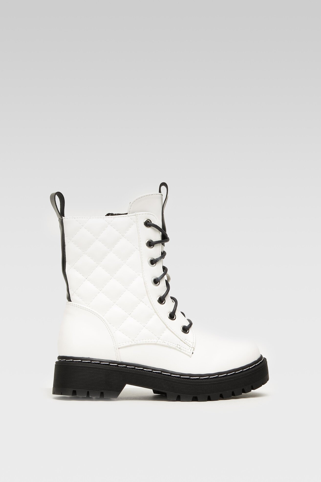 Bocanci DeeZee CS5587-12 ALB