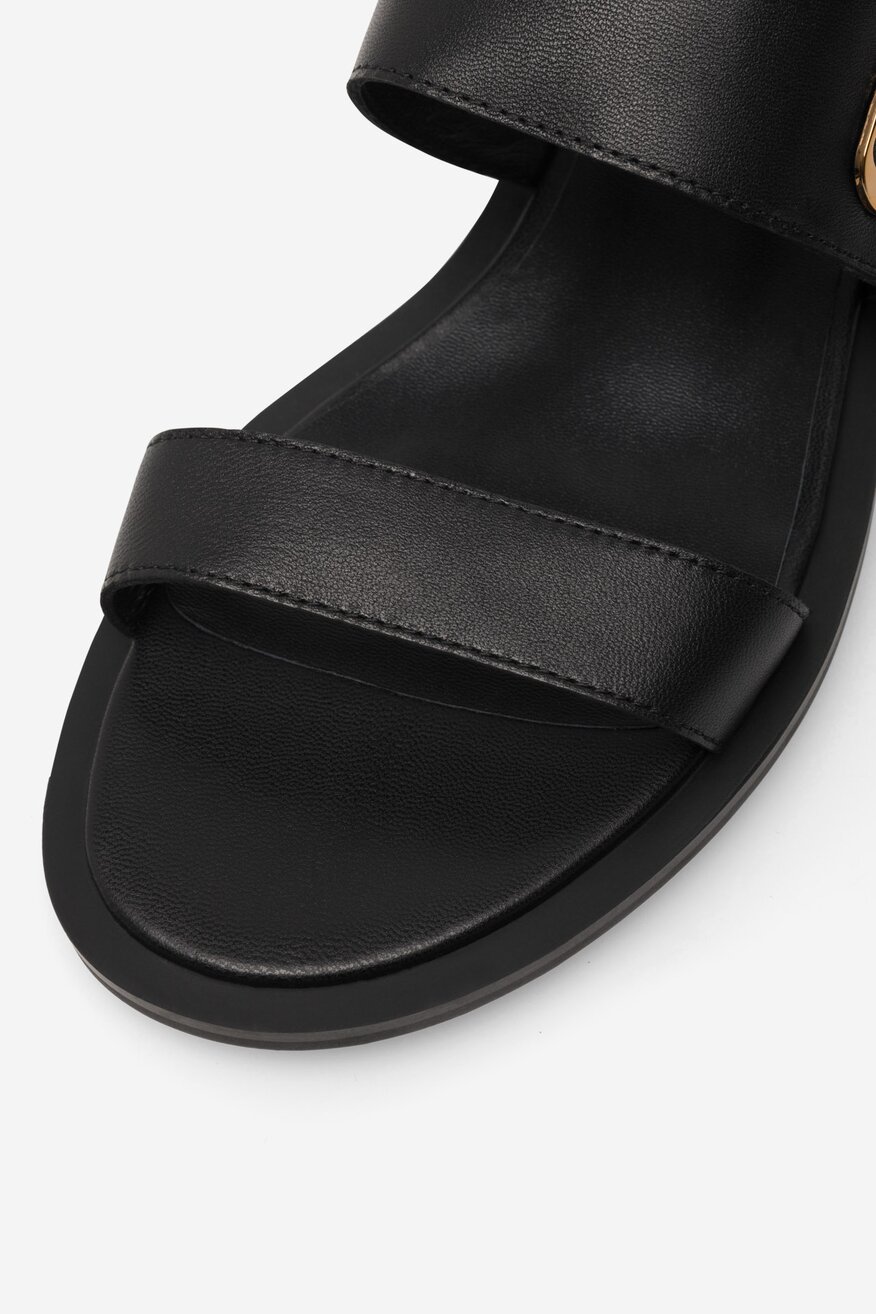 
                Сандали Gino Rossi ЧЕРЕН - 5905588562771