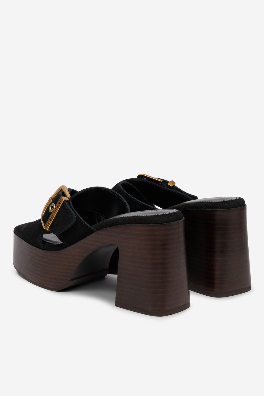 
                GUESS JEANS - Klapki skórzane - 5907964071730