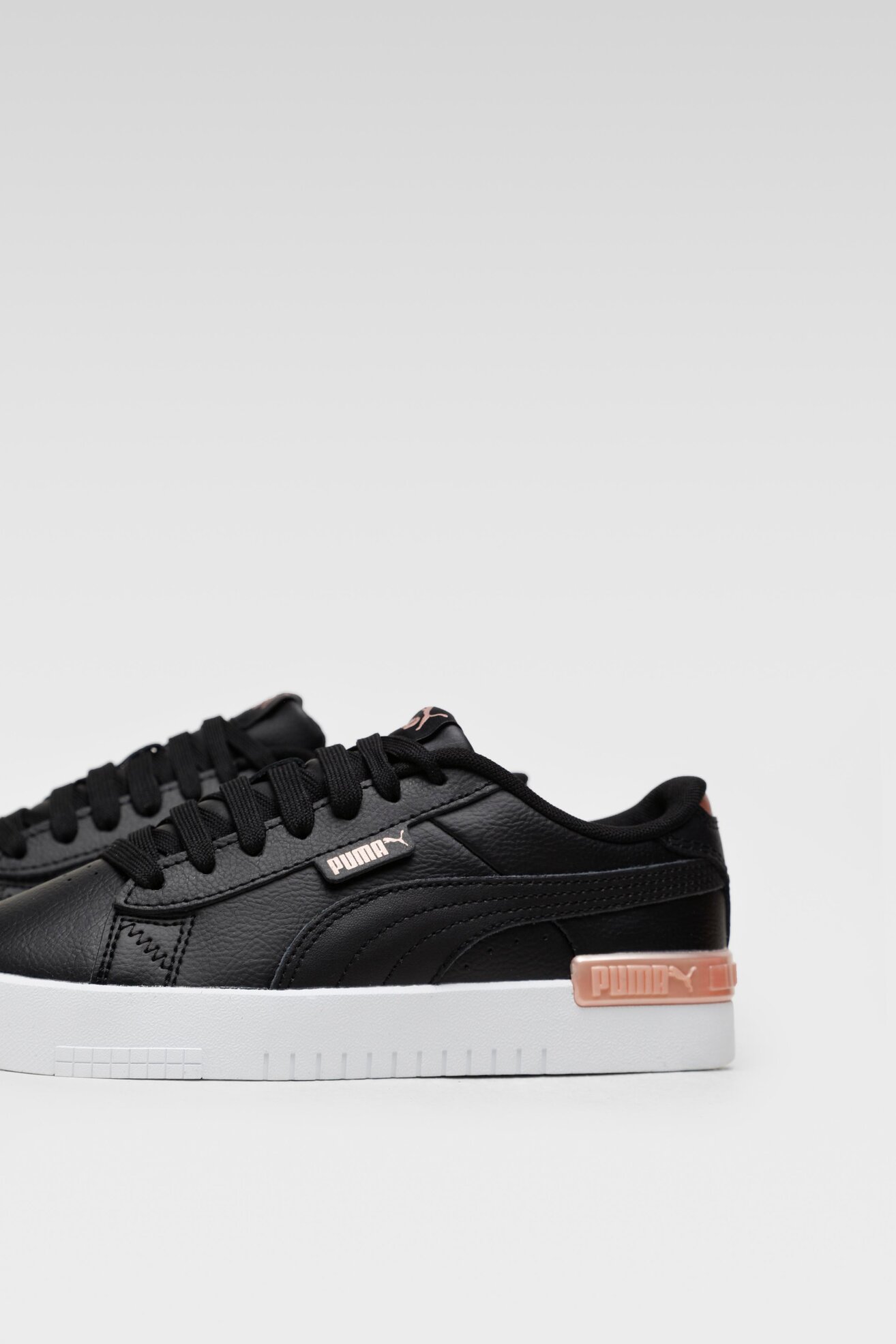 Obuwie sportowe Puma JADA 38075103 Czarny