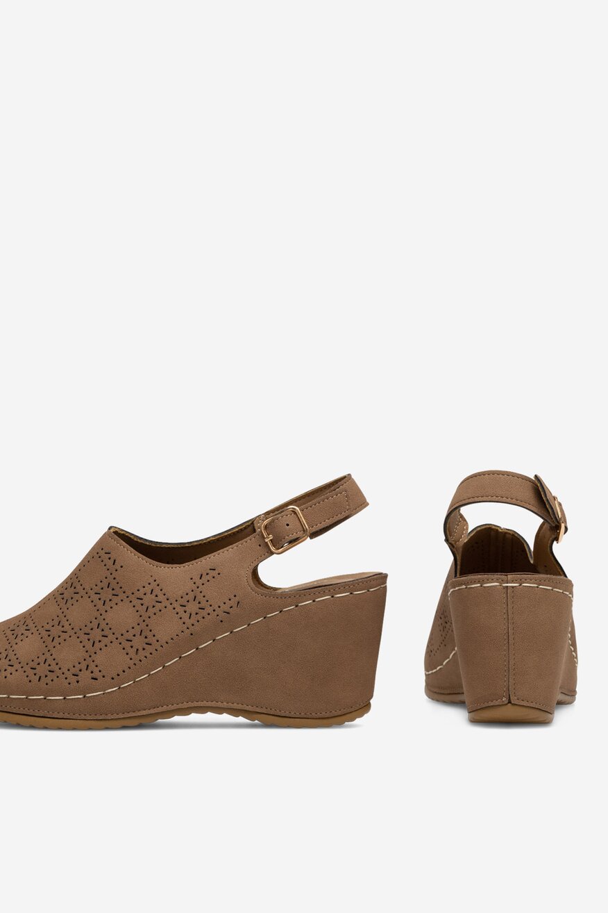 Sandály Clara Barson HNĚDÁ - 5905588643500