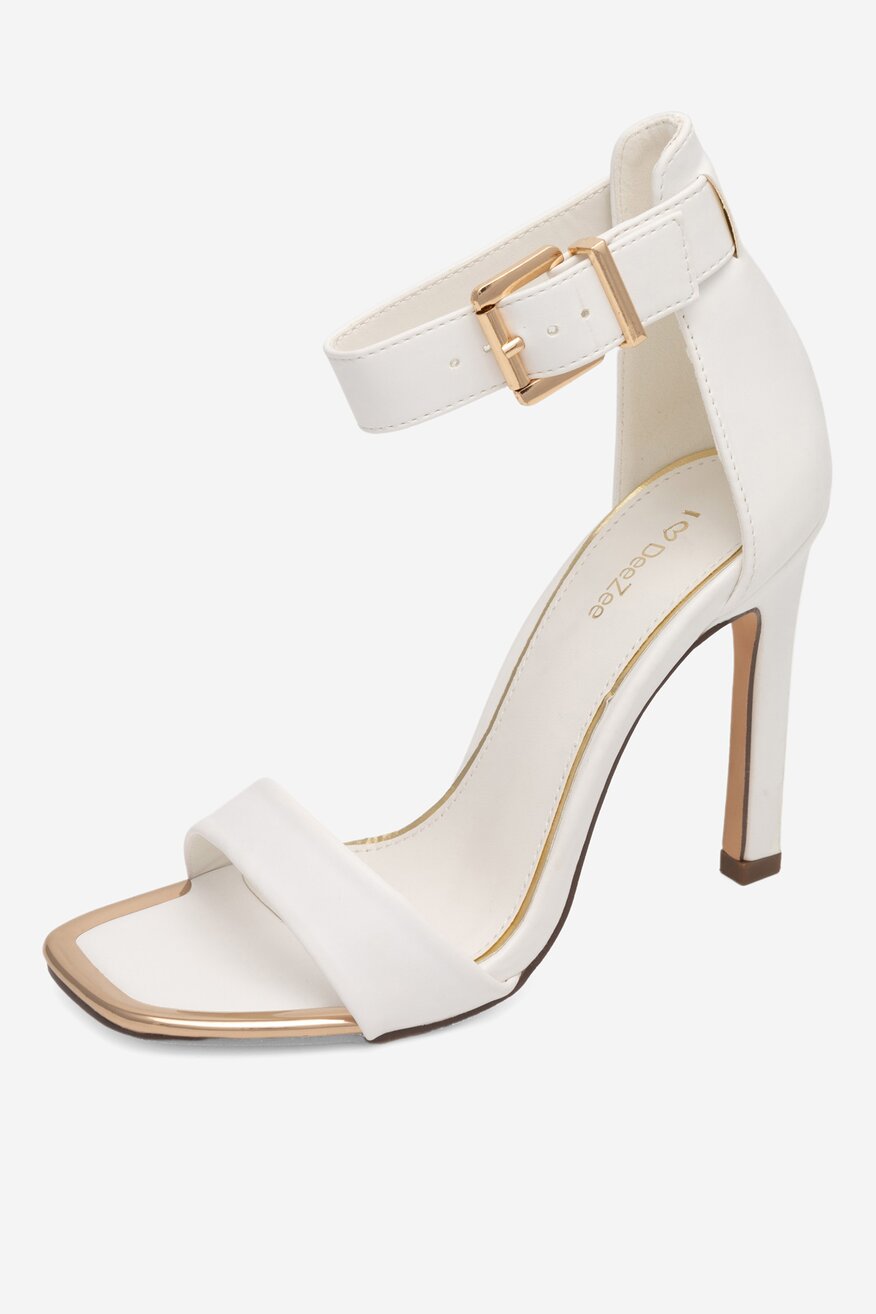 
                DeeZee - Sandały białe - 5904862501628