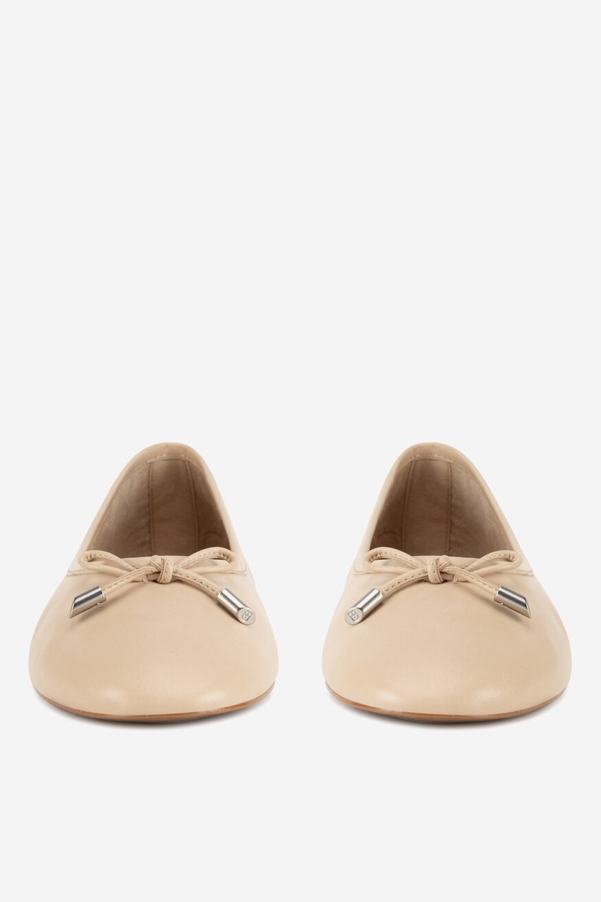 
                Baleriny Gino Rossi BÉZS - 5903698621210