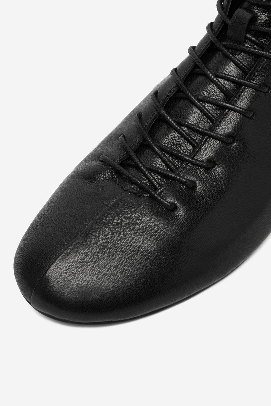 
                Bokacsizma Gino Rossi FEKETE - 5906751459584