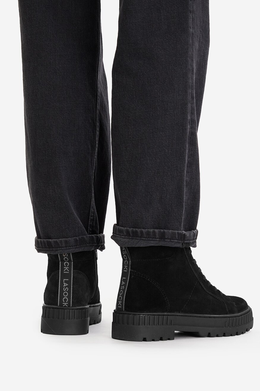 
                Duboke cipele Lasocki CRNA - 5906751325025