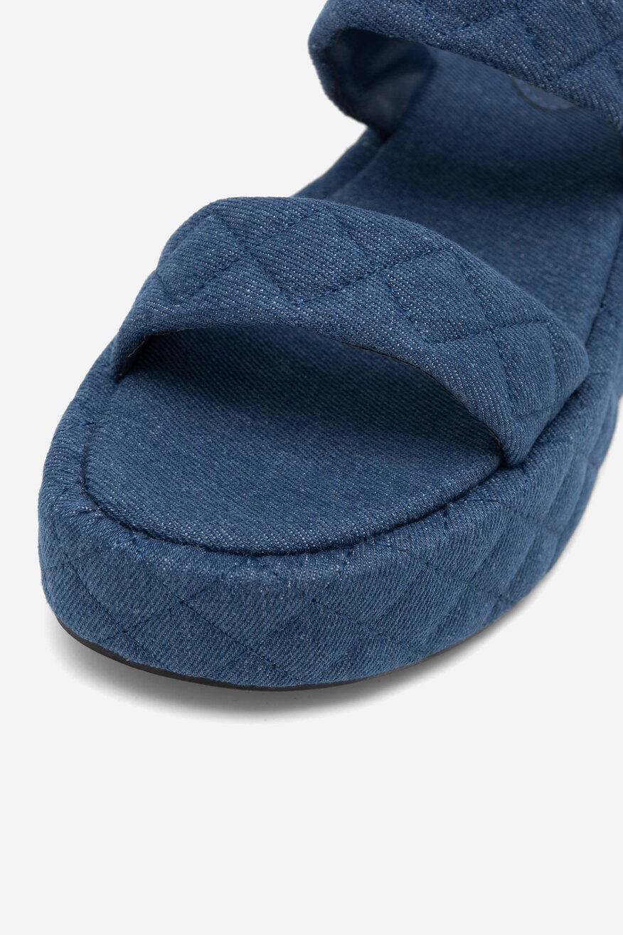 
                Jenny Fairy - Sandały na platformie - 5905588084037