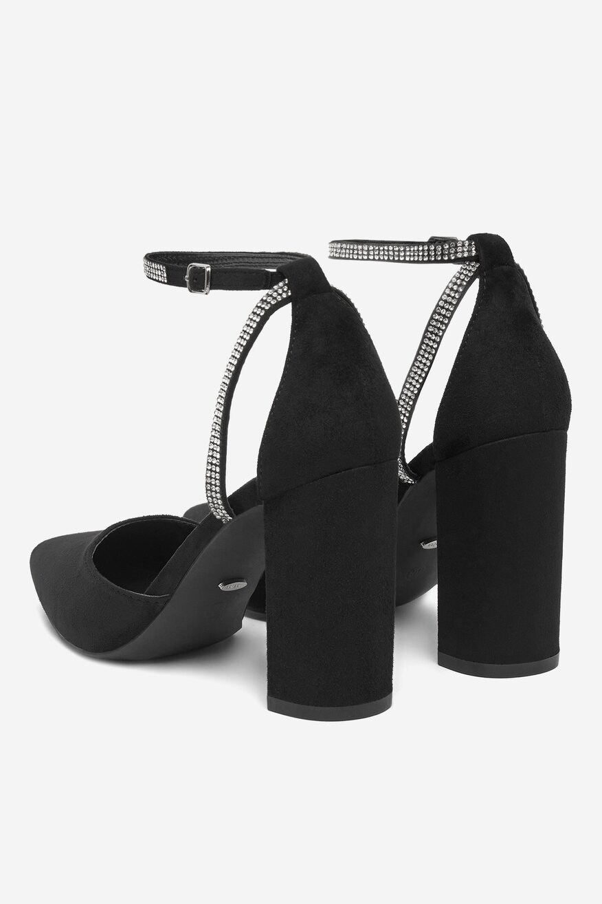 
                DeeZee - Czółenka na słupku - 5904410891072