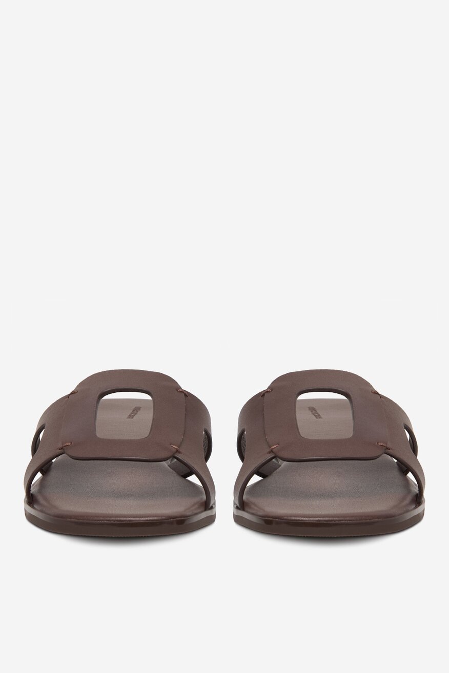 
                Шльопанець Gino Rossi ТЕМНО-КОРИЧНЕВИЙ - 5906751843758