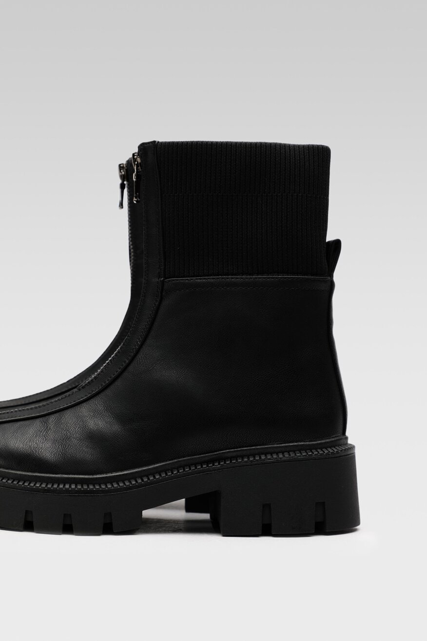 
                Jenny Fairy - Botki z ozdobnym suwakiem - 5904862119298