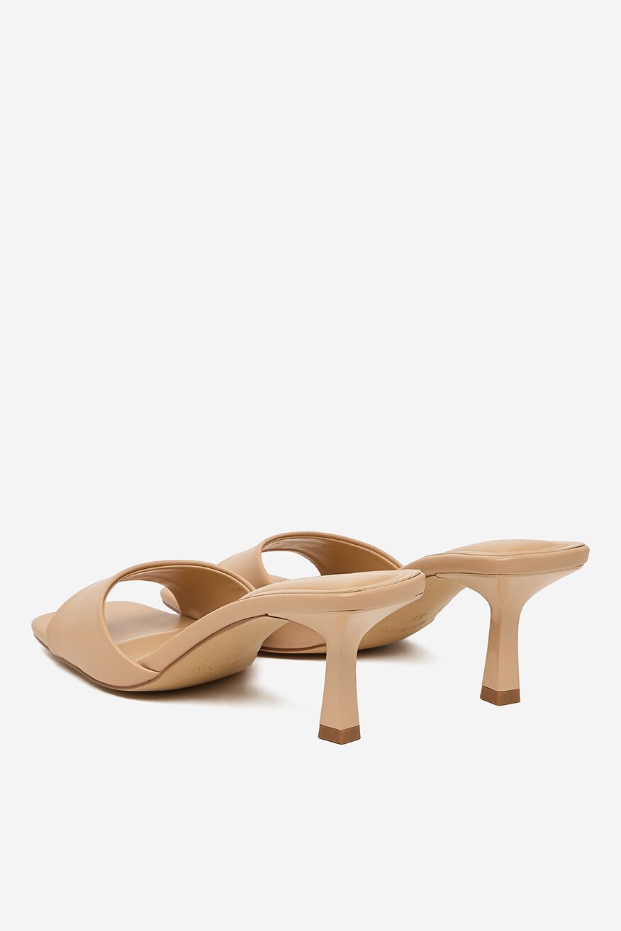 
                Jenny - Klapki - 5906751709313