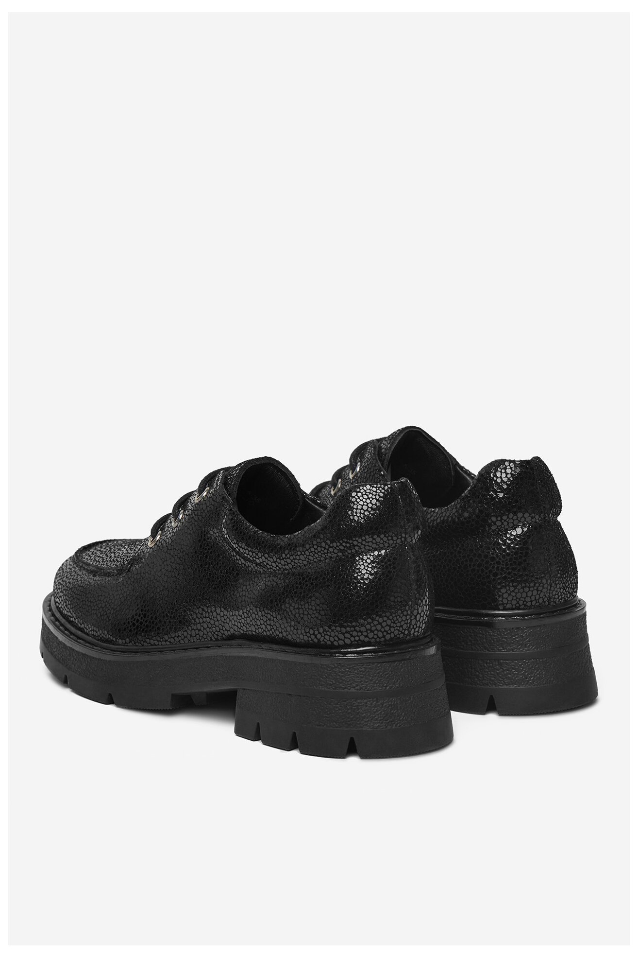 Półbuty Badura EO-BAND-8403-A Czarny