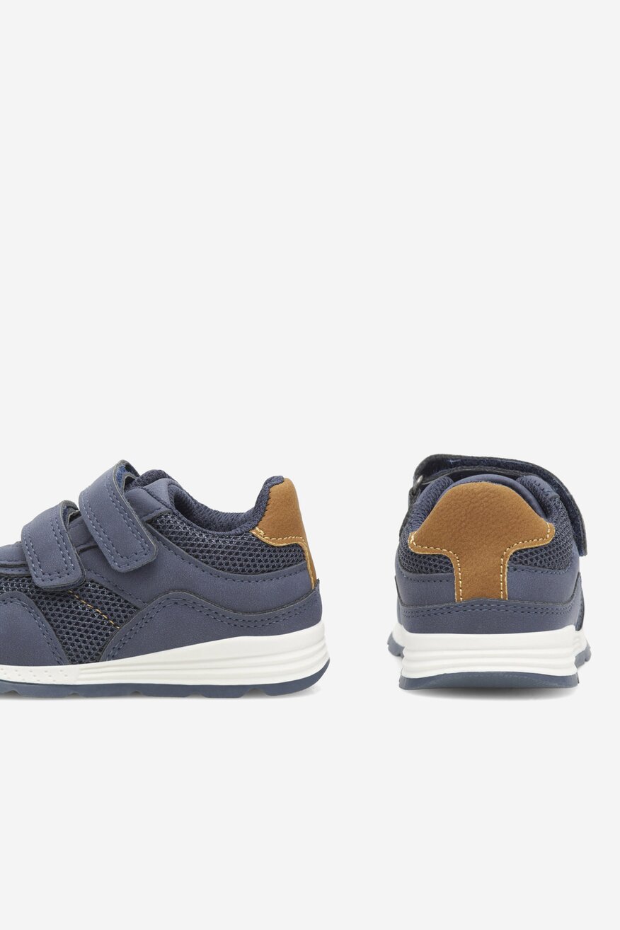Action Boy - Sneakersy - 5905588365211