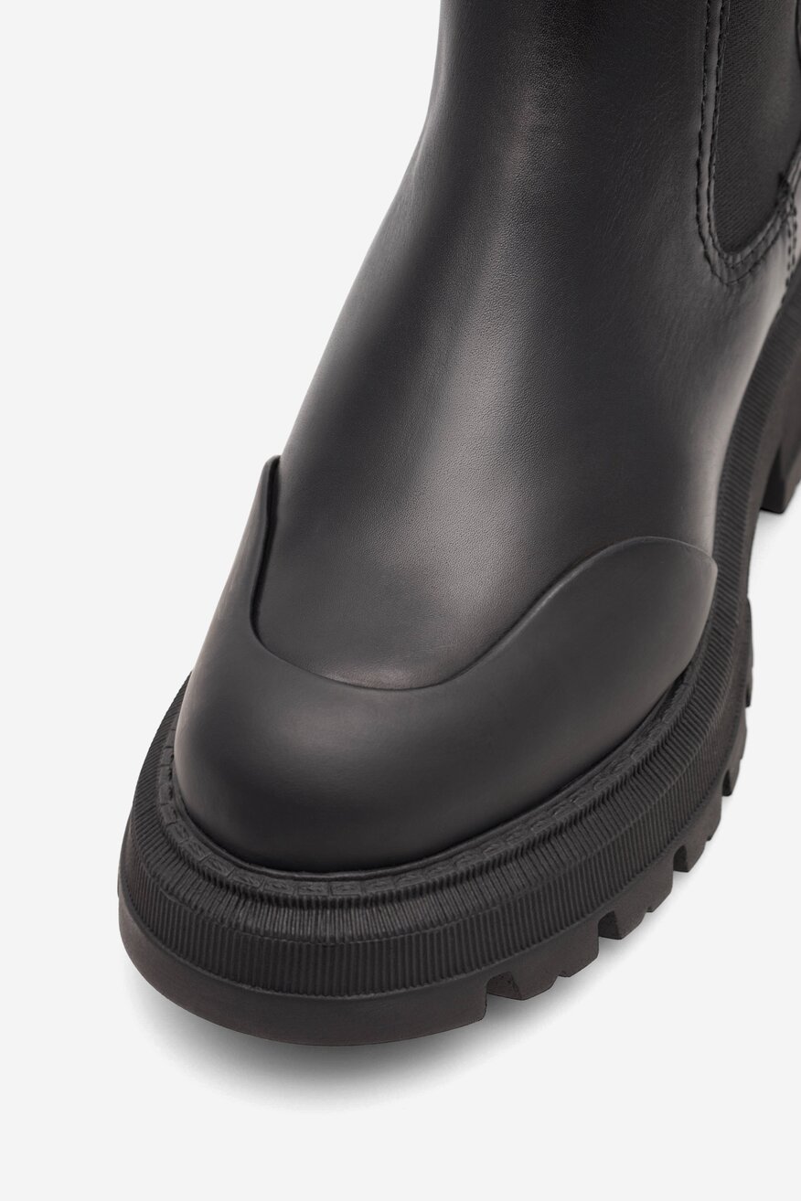 
                Ghete Lasocki NEGRU - 5905588069881