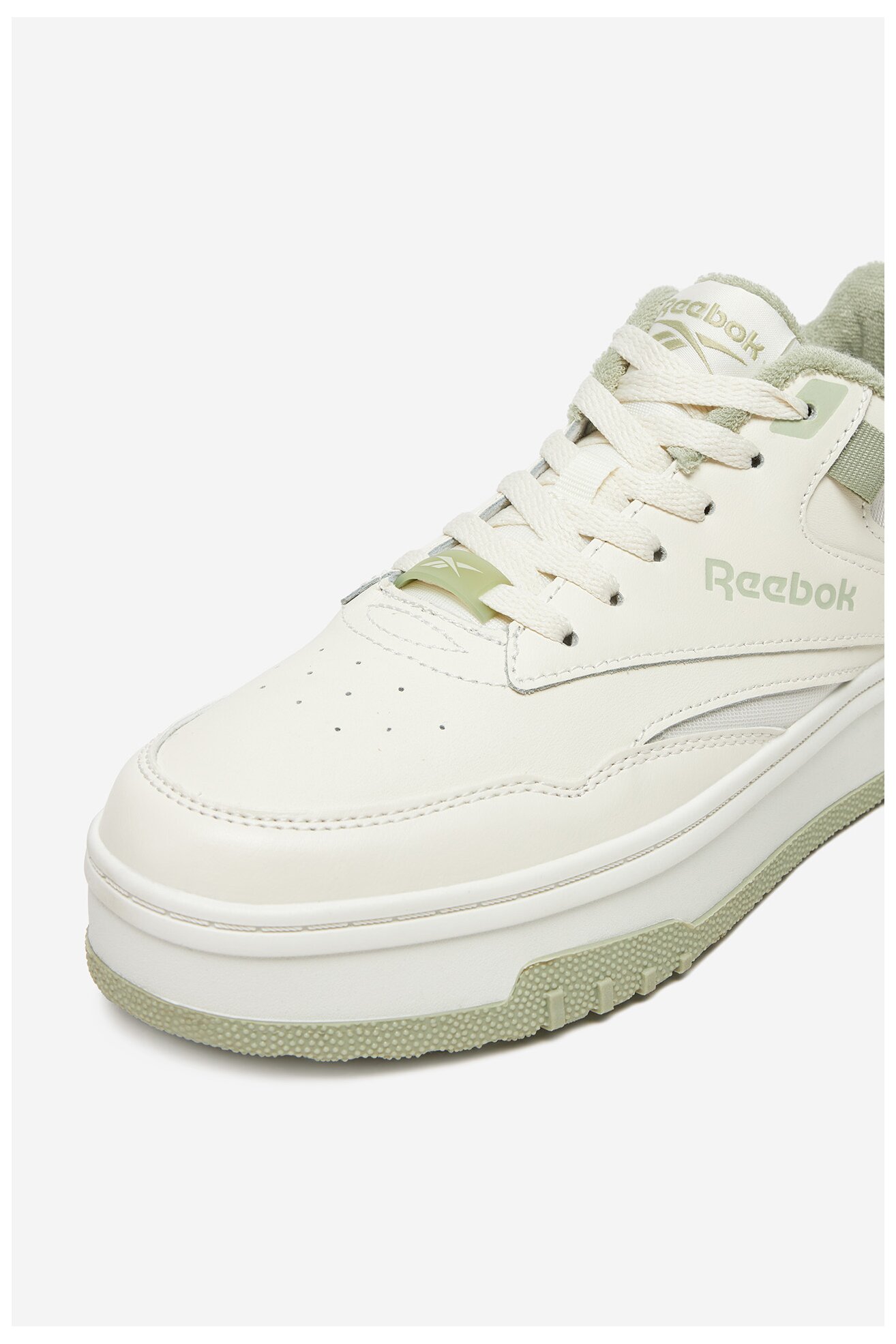 Sportska obuća Reebok REE VAMP AR30240WCK KREM