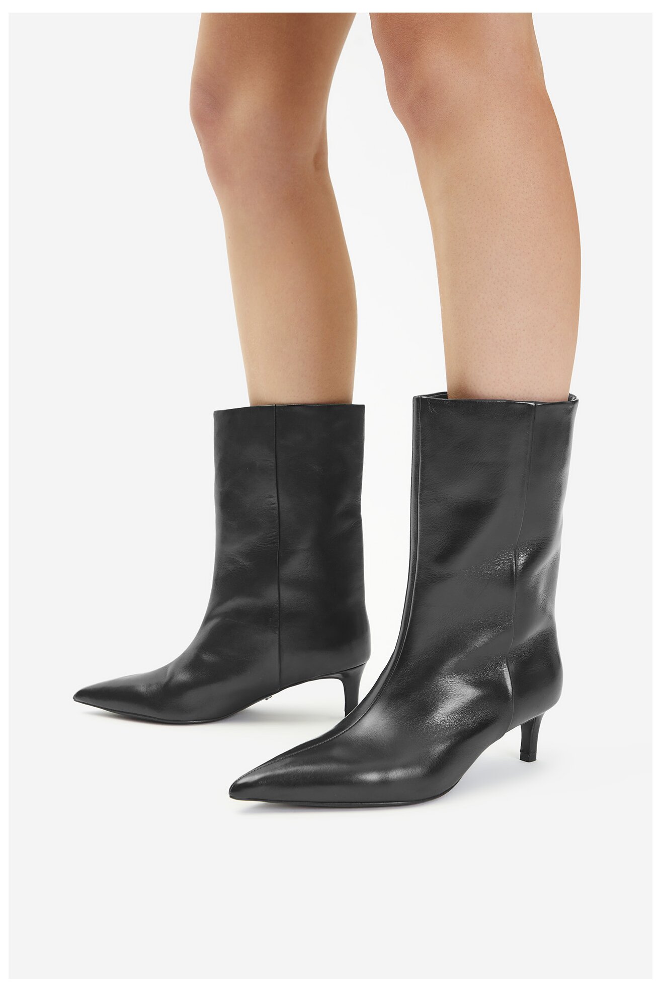 Bokacsizma Gino Rossi EO-TANYA-121972 FEKETE