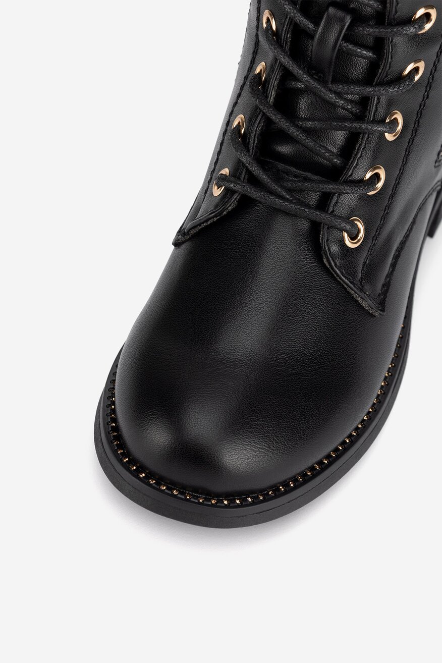 
                Боти Nelli Blu ЧЕРЕН - 5905588847281