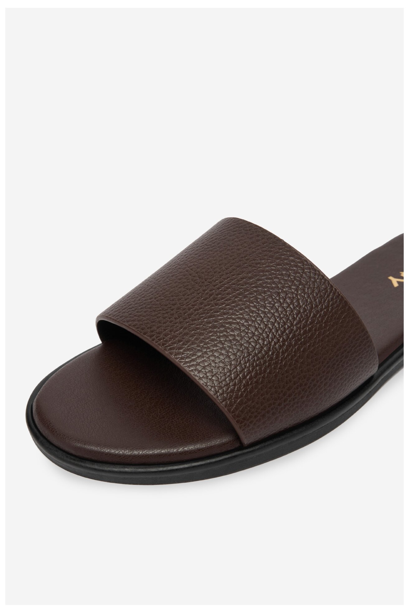 Шльопанець Jenny CEO-WYL0710-2 КОРИЧНЕВИЙ