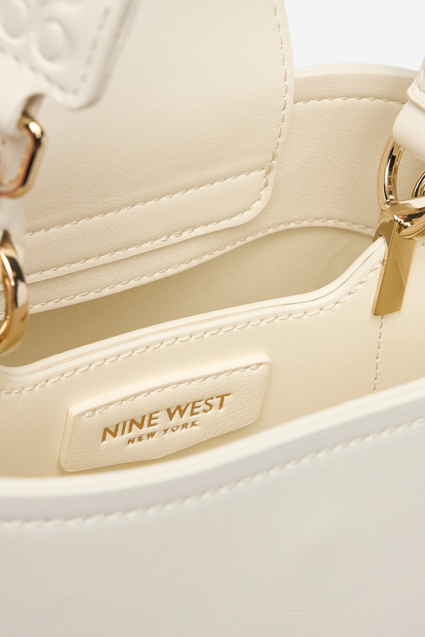 
                Сумка З Ремінцем NINE WEST БІЛИЙ - 5906751543733