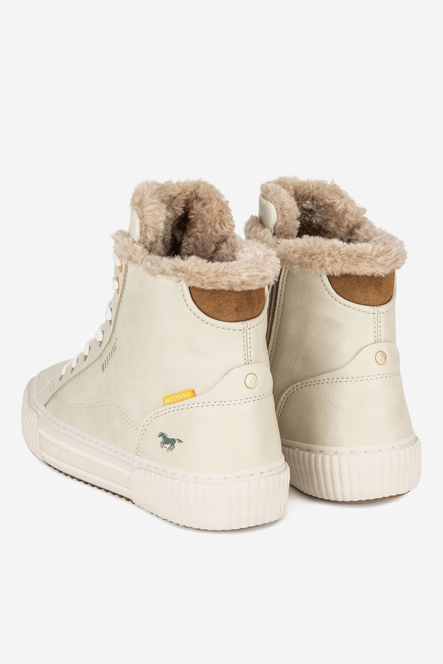 
                Mustang - Trzewiki ocieplane - 5905588870449