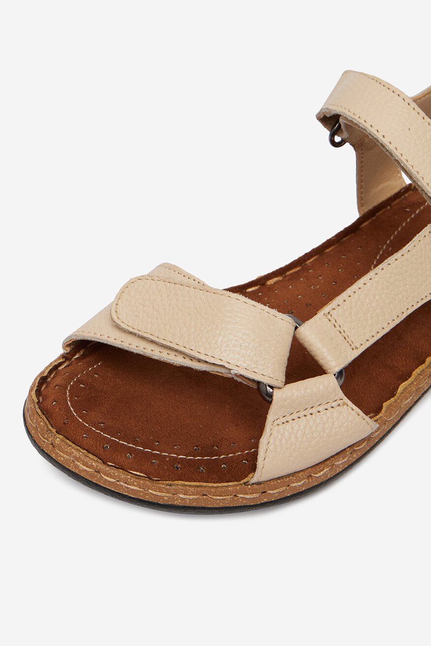 
                Go Soft - Sandały skórzane - 5906751843499