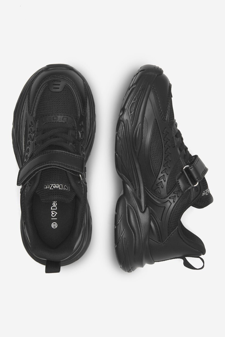 
                Сникърси DeeZee ЧЕРЕН - 5905588433859