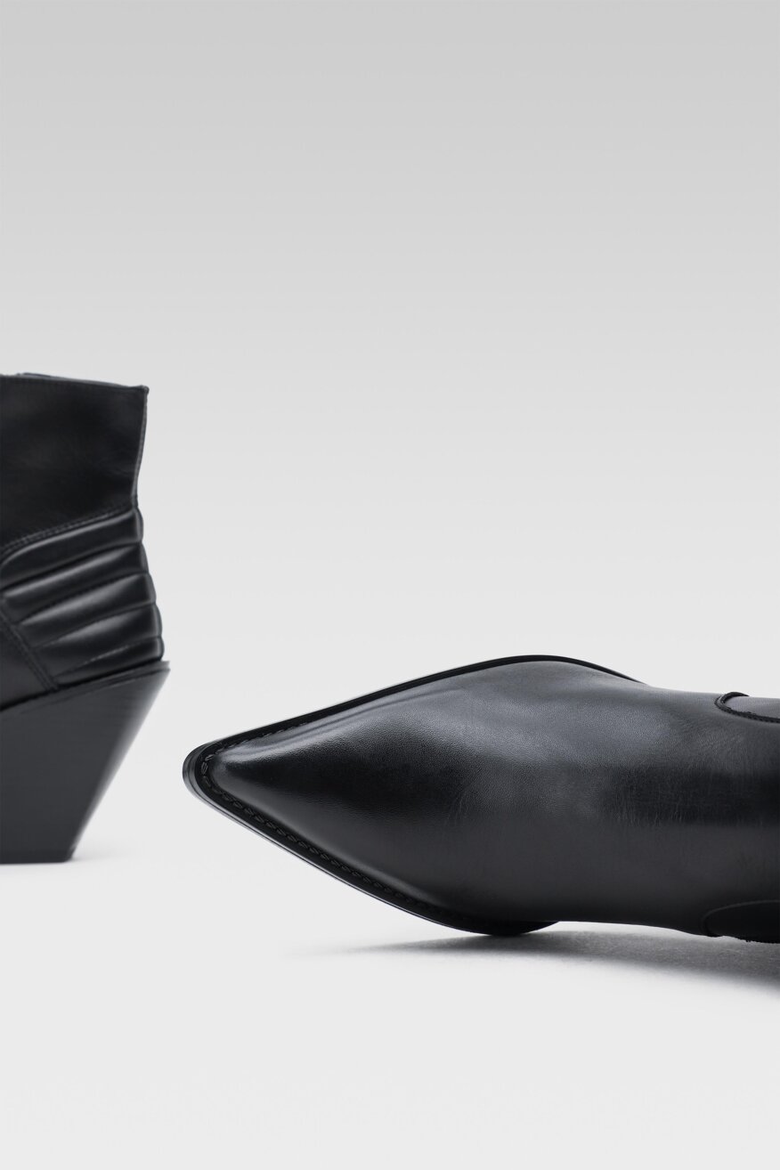 
                Ghete Badura NEGRU - 5903698995625