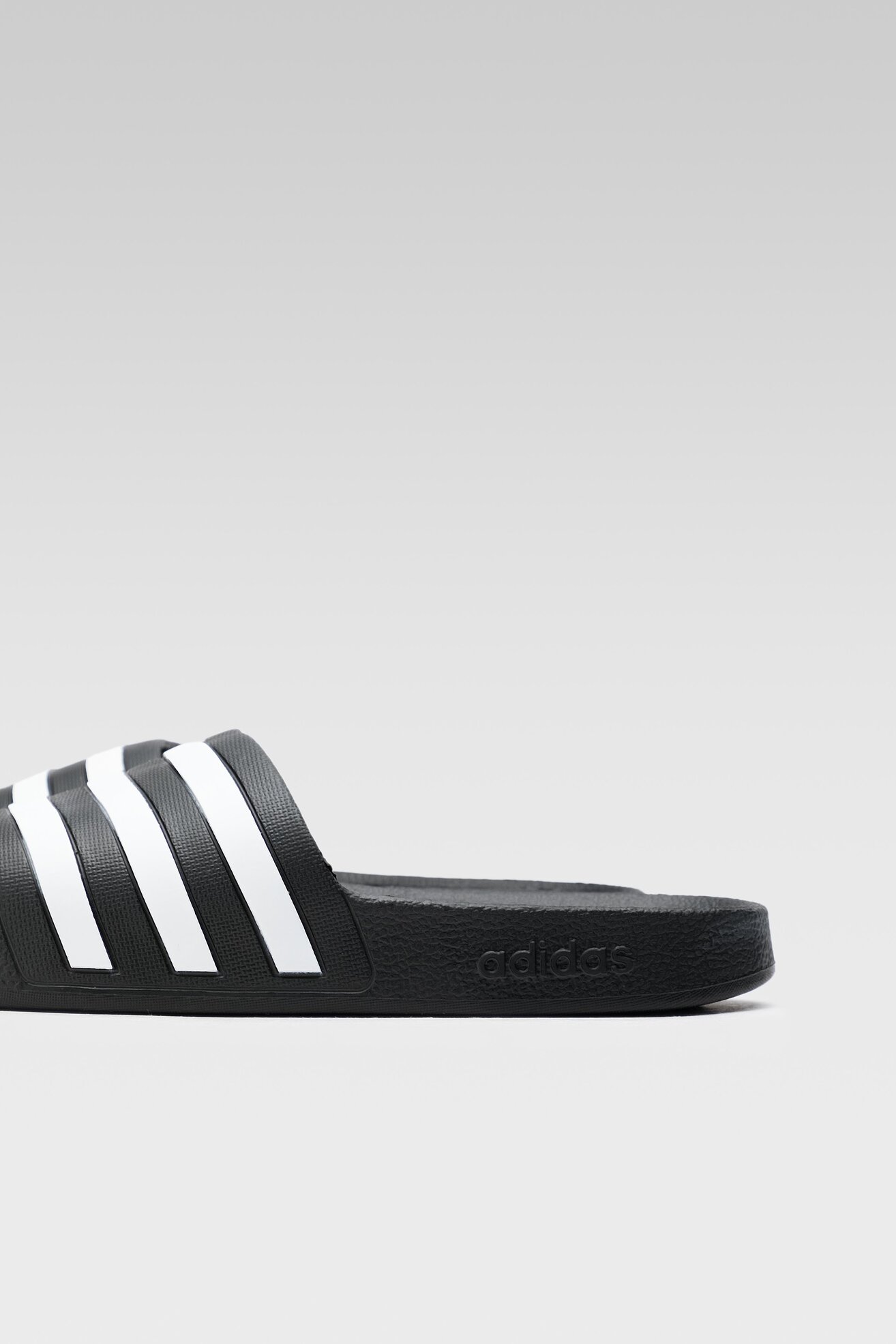 Klapki basenowe adidas ADILETTE AQUA F35543 Czarny