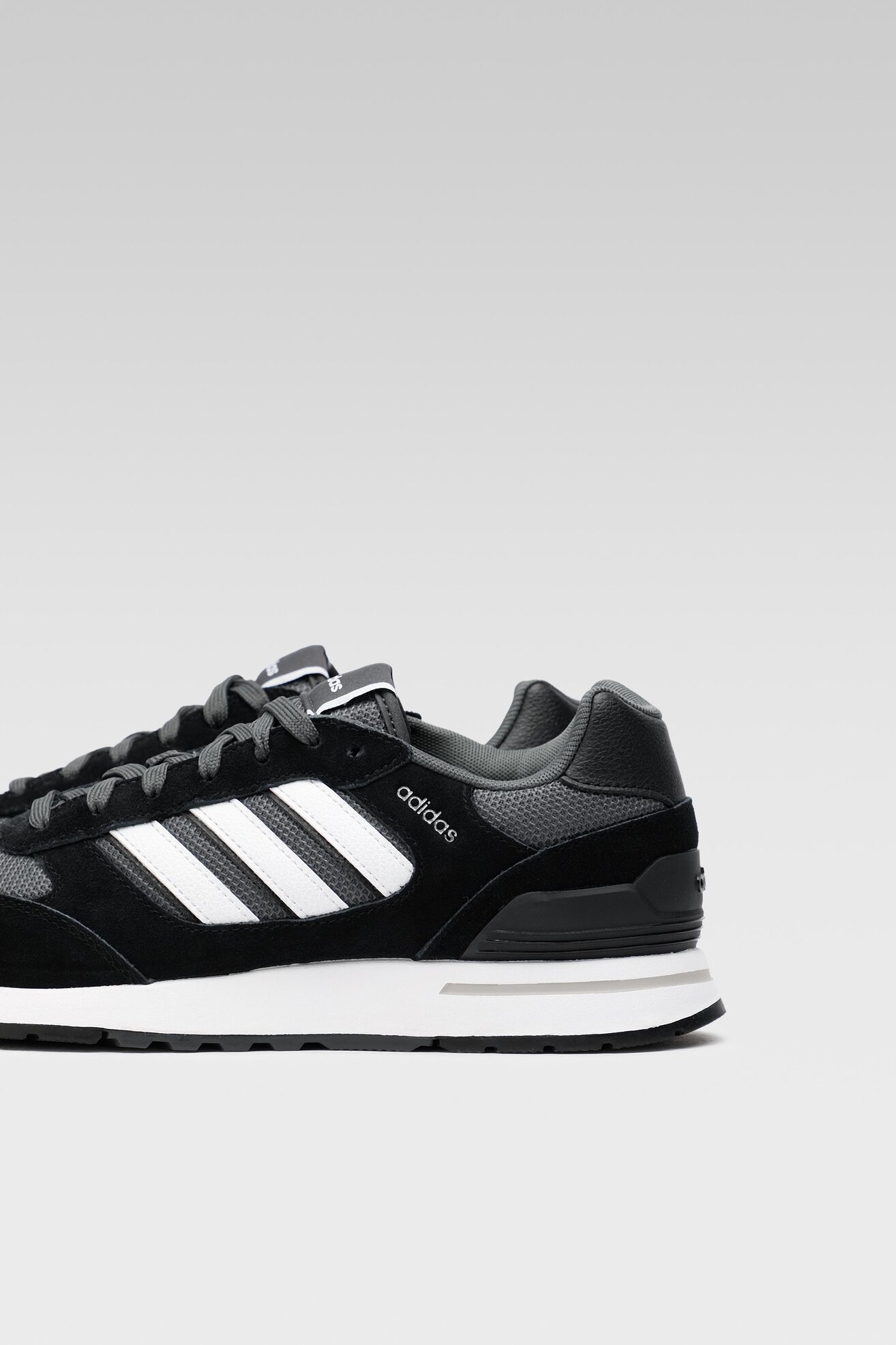 Obuwie sportowe adidas RUN 80S GV7302 Czarny