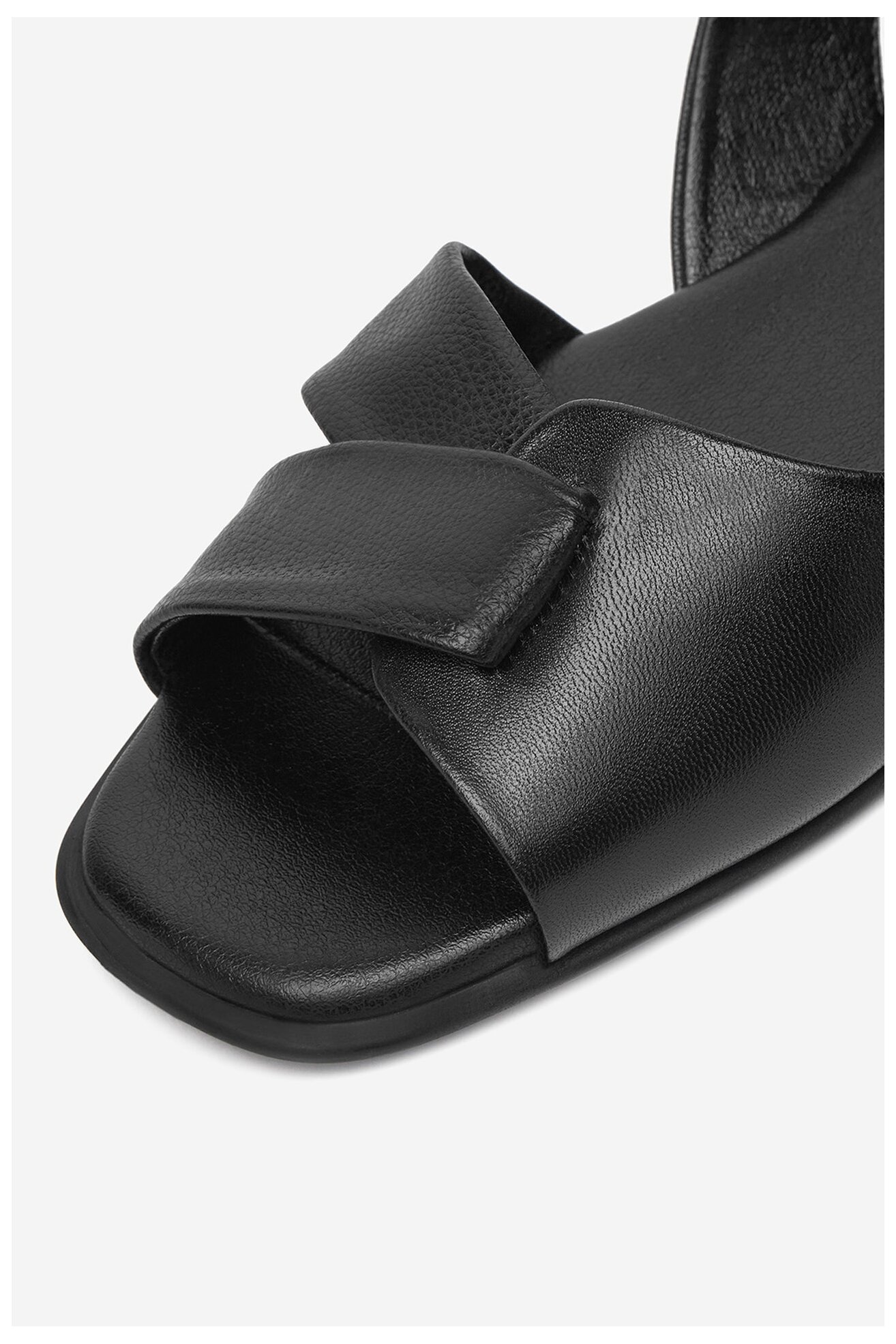 Szandál Lasocki WI23-FLOWER-03 FEKETE