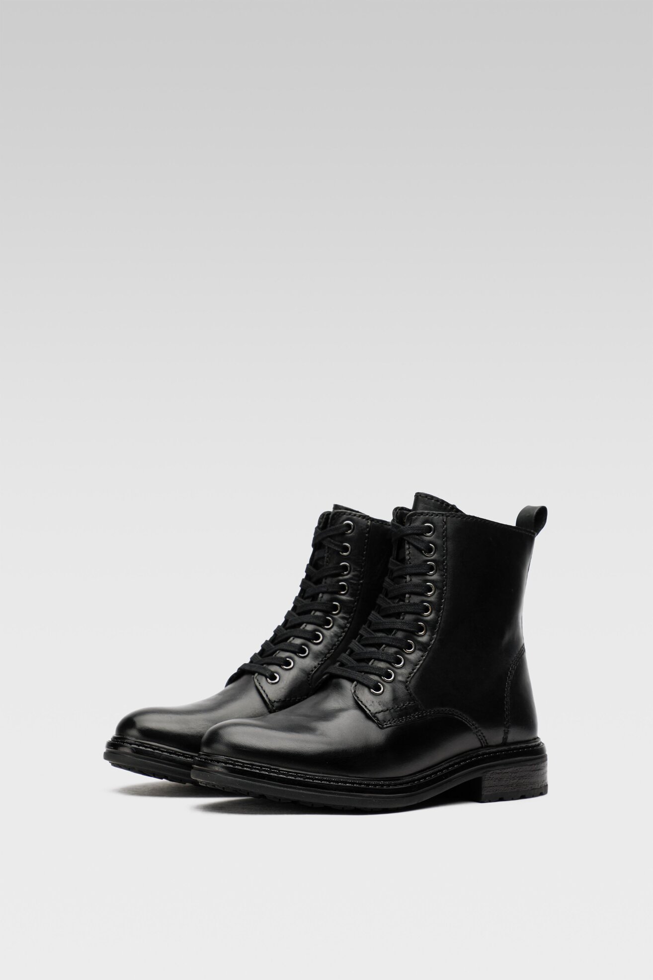 Trzewiki Lasocki WI23-LIEGI-02 Czarny