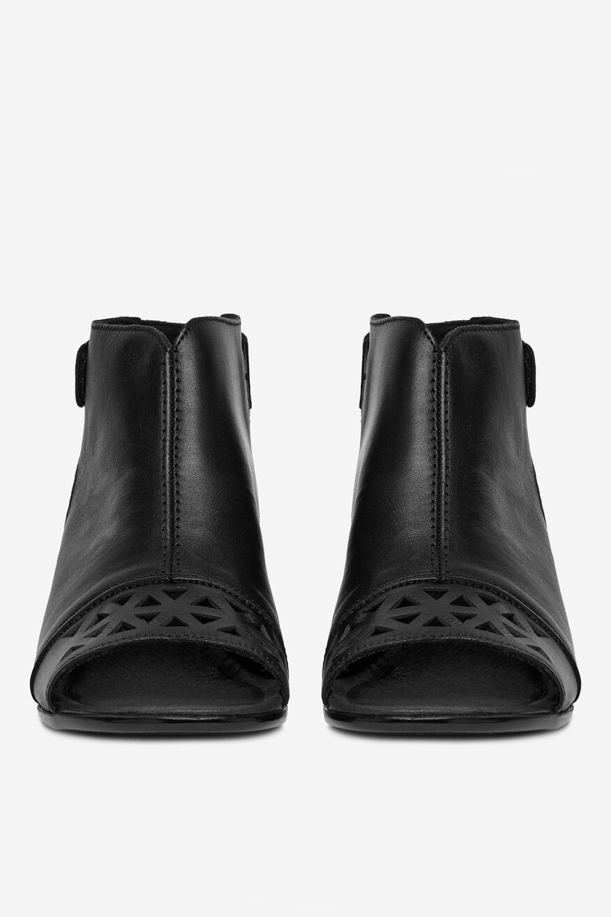 
                Remonte - Sandały skórzane - 5906751739495