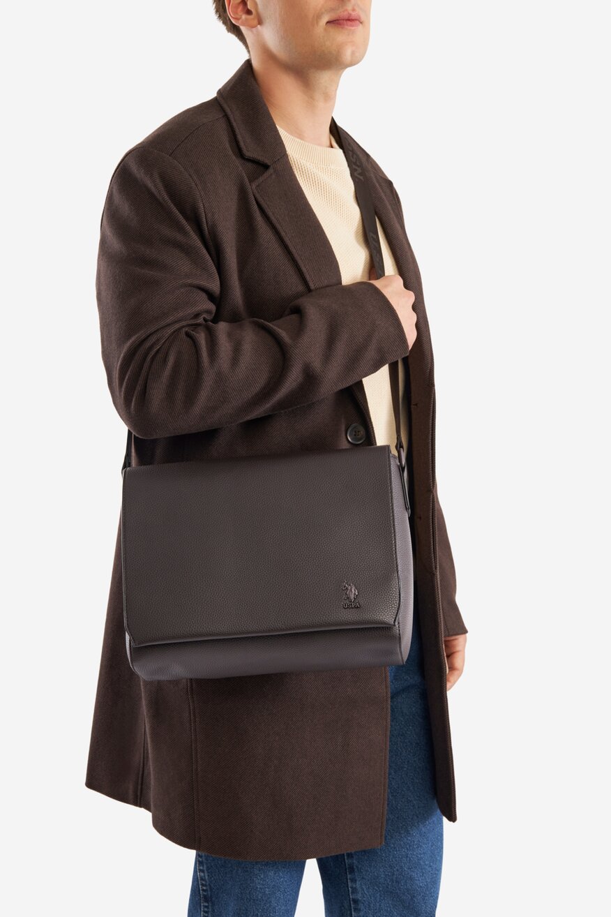 
                Мъжка чанта U.S. POLO ASSN. ТЪМНОКАФЯВ - 5905588974260