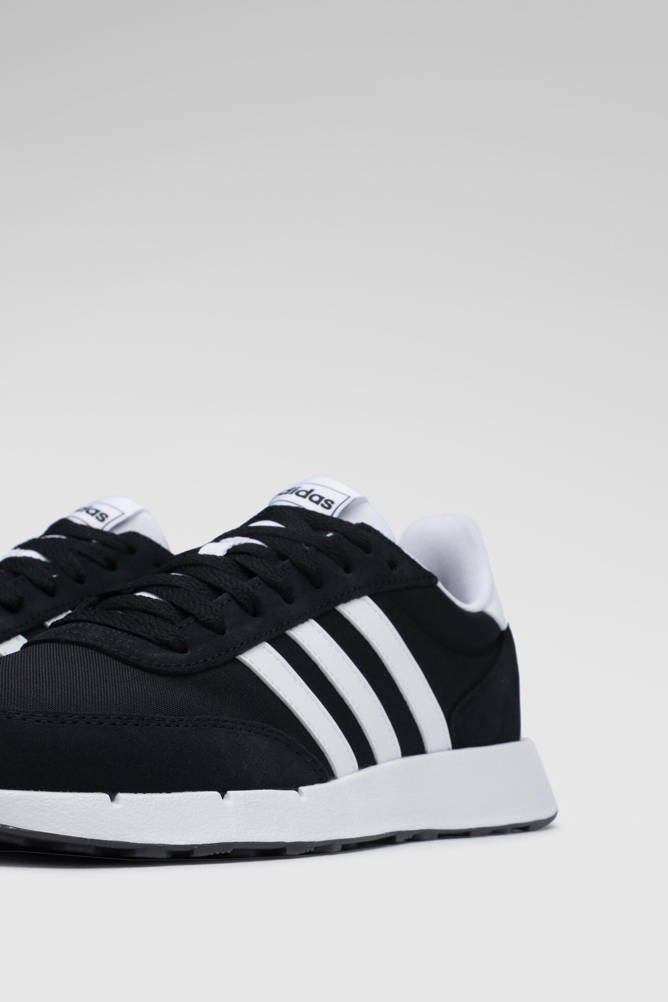 Sportcipő adidas RUN 60S 2.0 FZ0958 FEKETE