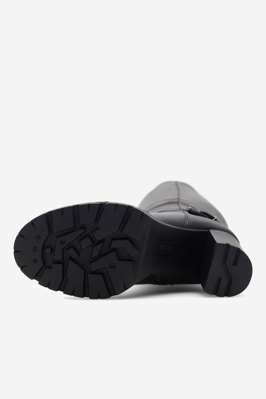 
                Чобіт Clara Barson ЧОРНИЙ - 5905588184287