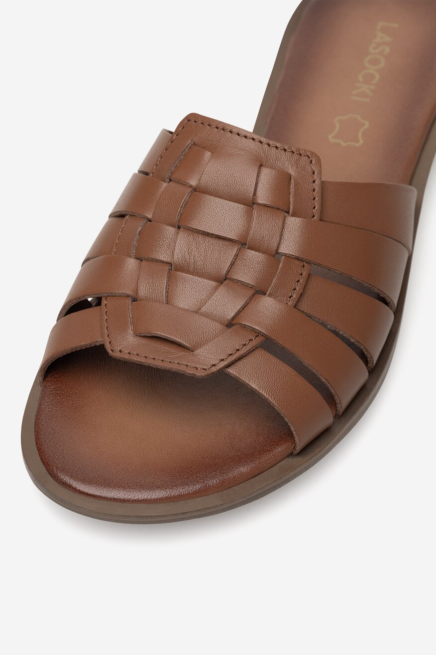 Lasocki - Klapki skórzane - 5905588572800