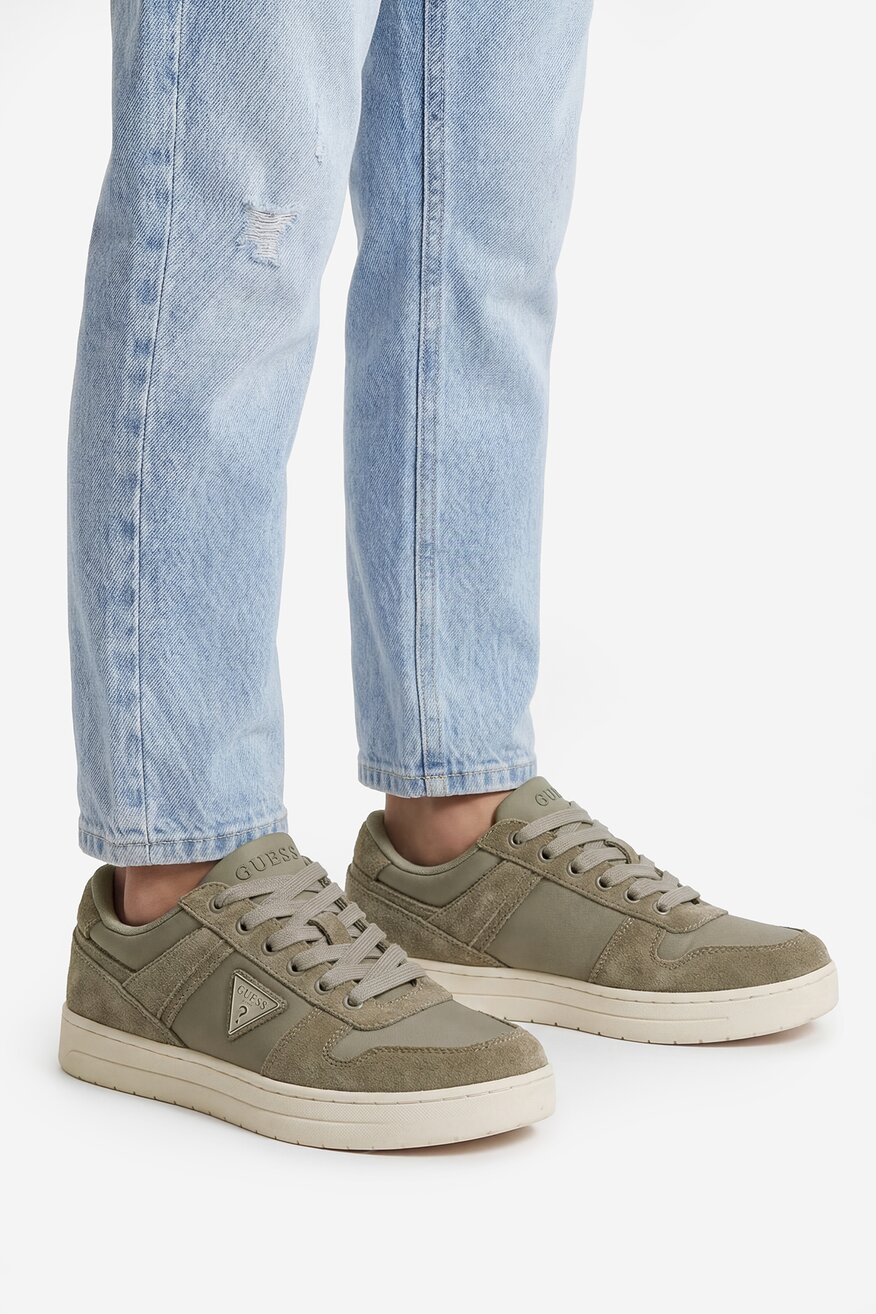 
                Patike GUESS SIVA - 5906751885956