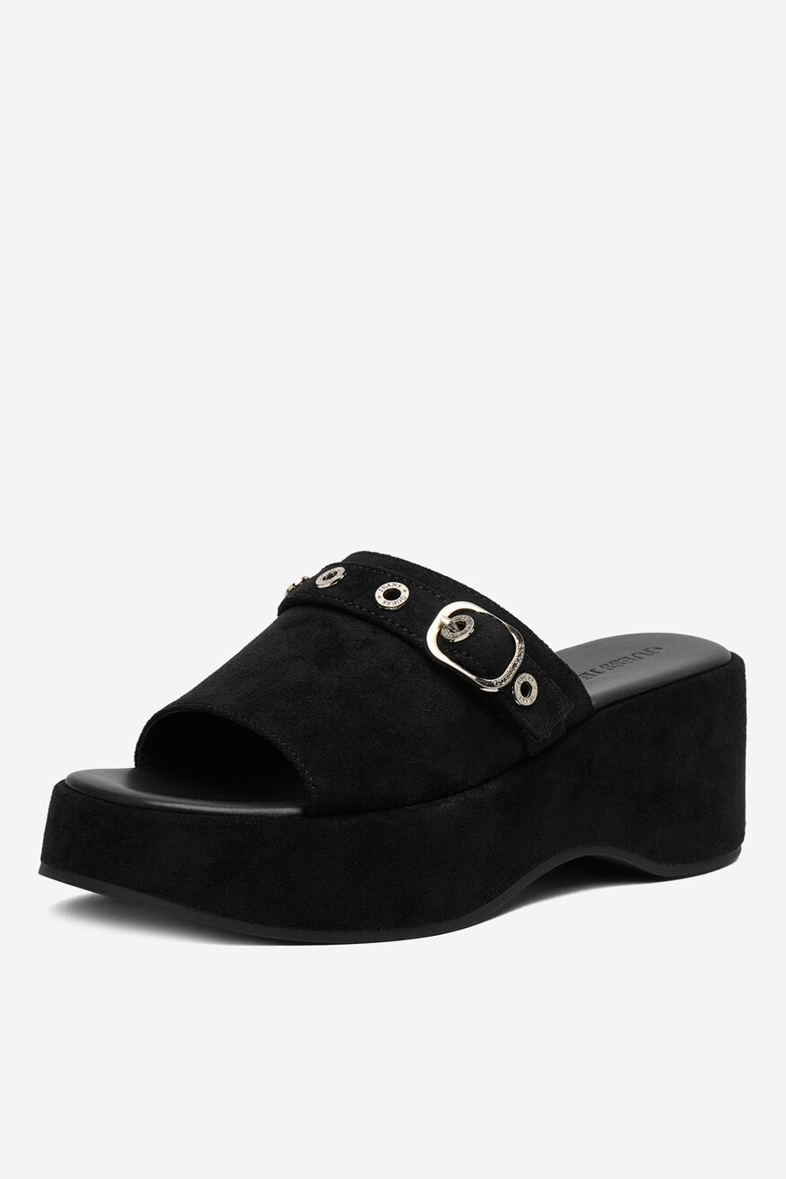 
                GUESS JEANS - Klapki - 5907964049876