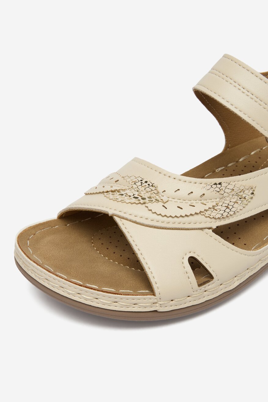 
                Go Soft - Sandały - 5906751956519